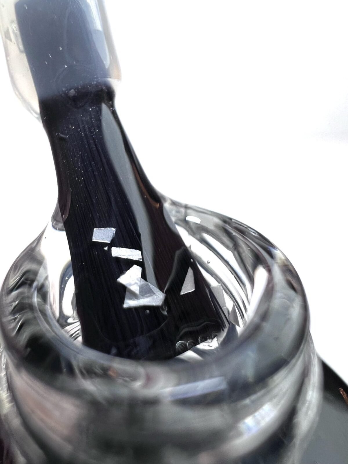 Gēla lakas virskārta (top coat), "FLAKES SILVER", 12 ml - Image 3
