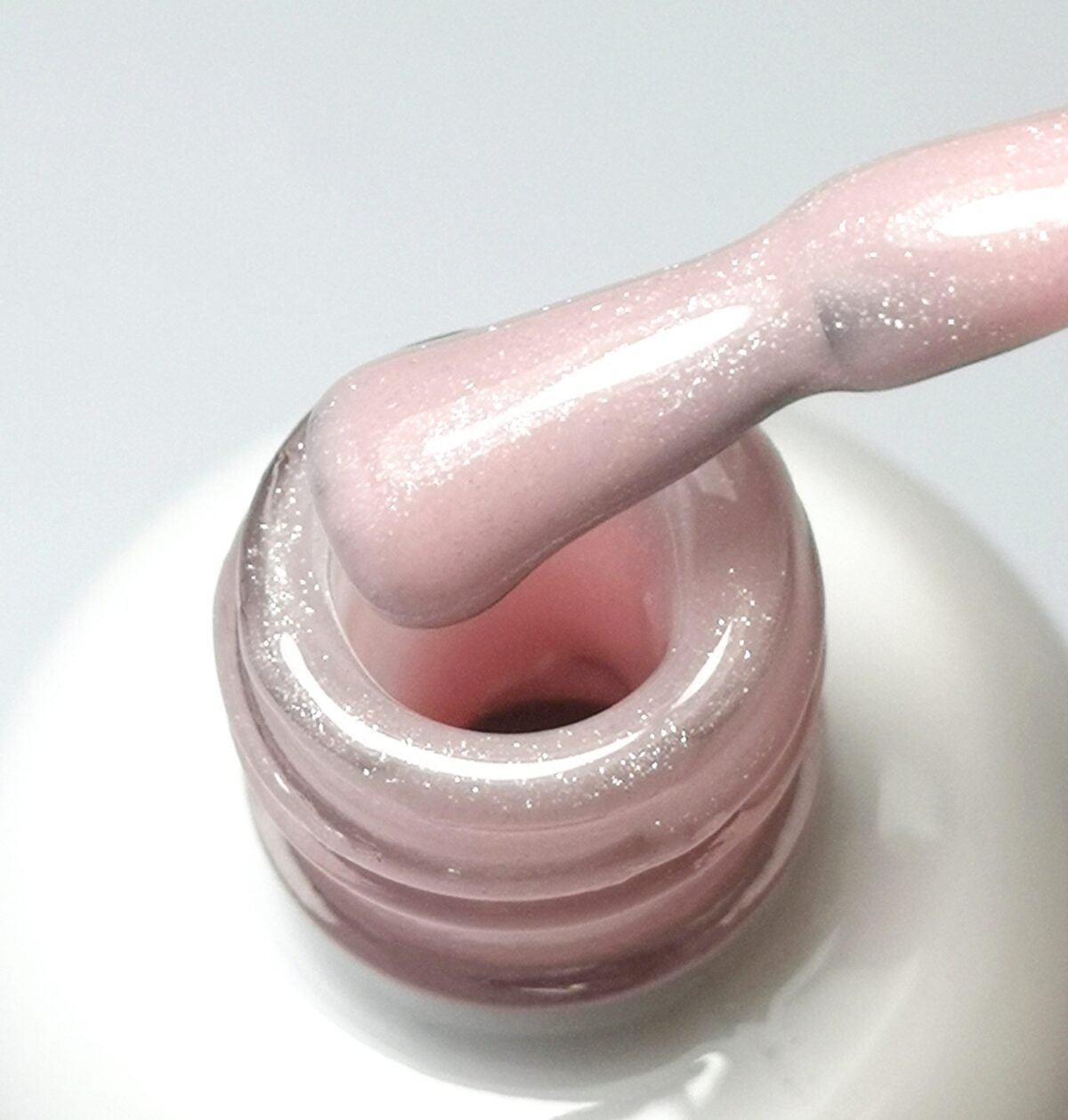 Diamond gēla lakas bāze, LIGHT PINK SHIMMER SILVER, 15 ml - Image 3