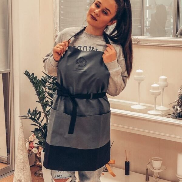 diamond-cosmetics-line-aksesuarai-darbo-prijuoste-nagu-meistrams-pilkos-spalvos-su-raisteliu-su-modeliu